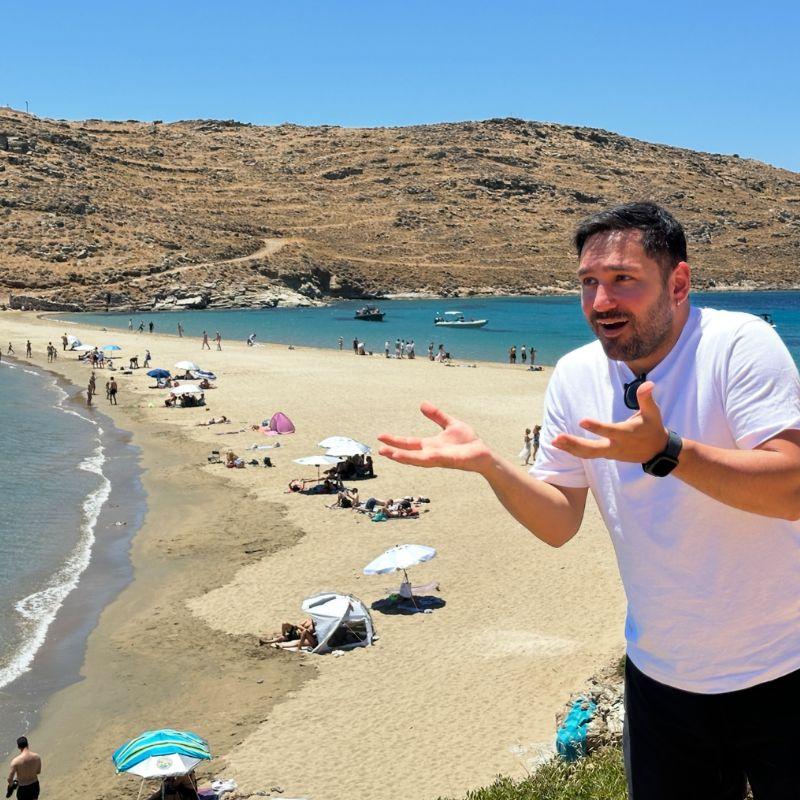 Kythnos VLOG ve Gezi Rehberi Kythnos Gezi Rehberi - İki denizi birleştiren meşhur Kolona Plajı'nın havadan çekilmiş nefes kesici manzarası