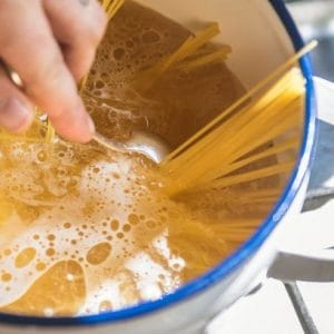 Pişirme Yöntemleri Nelerdir? & 14 Pişirme Metotu Suda Pişirme Yöntemi