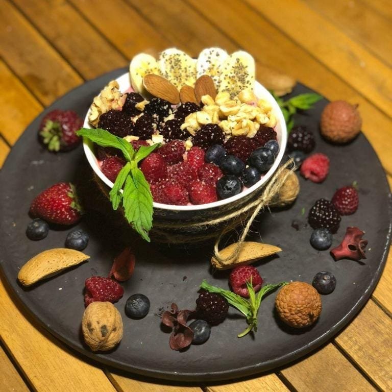 Orman Meyveli Smoothie Kasesi Tarifi & Smoothie Tarifleri