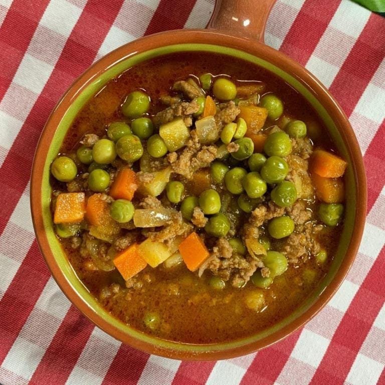 Kıymalı Bezelye Tarifi & Bezelyeli Tarifler