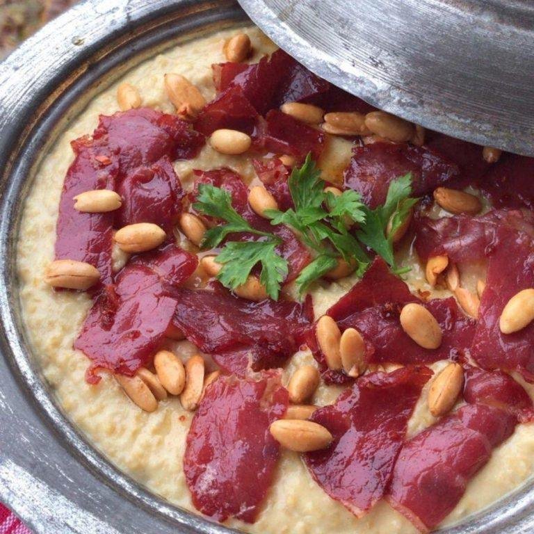 Pastırmalı Humus Tarifi & humus tarifi