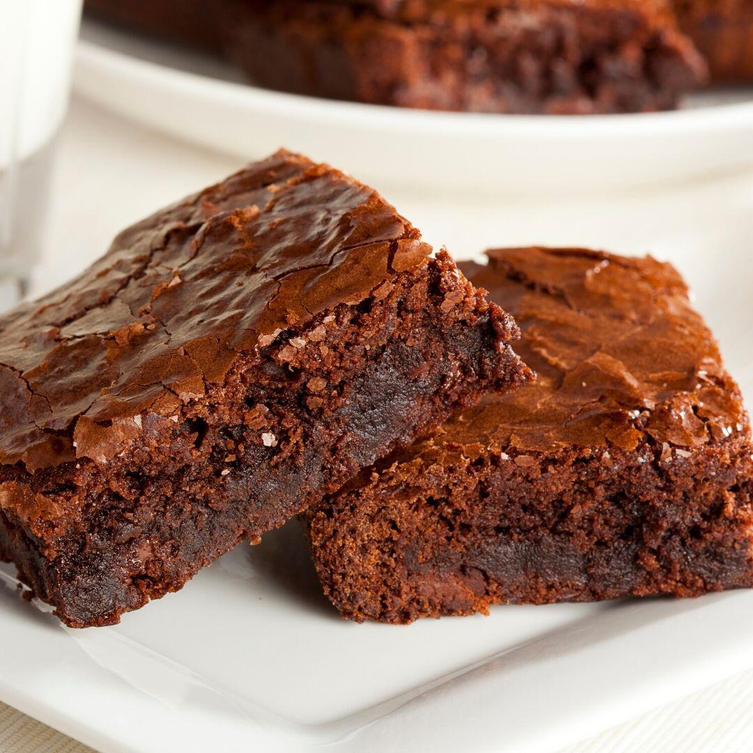 Brownie Nedir ve Kökeni? Brownie Malzemeleri Nelerdir? Brownie Nasıl Yapılır? Brownie Besin Değerleri Nelerdir? ve Brownie Tarifi Şimdi Sizlerle. (-VİDEOLU-)