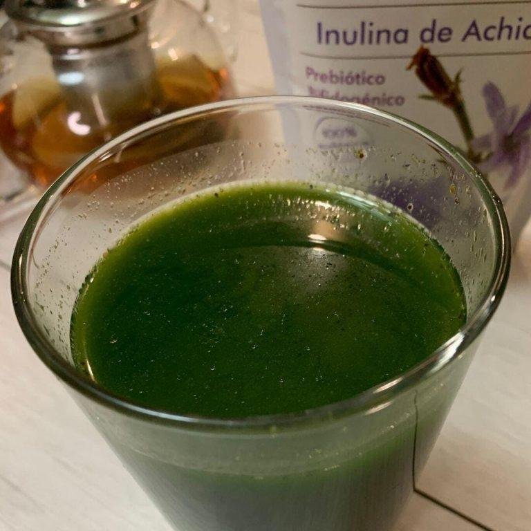 Tıbbi Adaçaylı Kereviz Saplı İçecek Tarifi (Candida Diyeti)