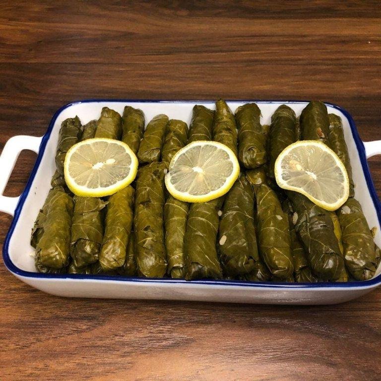 Zeytinyağlı Yaprak Sarma Tarifi & Dolma Tarifleri