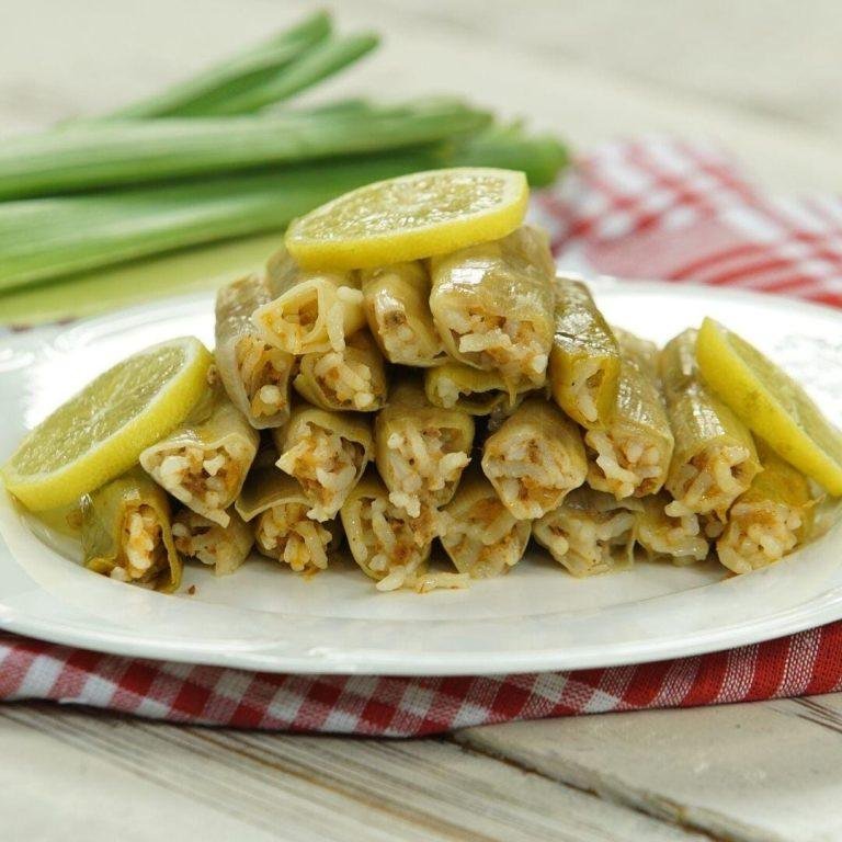 Pırasa Dolması (Sarması) & Dolma Tarifleri Tarifi