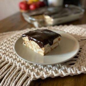 Pastacı Kreması (Crème Pâtissière): Topaklanmaz Şahane Profiterol Pasta Tarifi: Kolay ve Şık