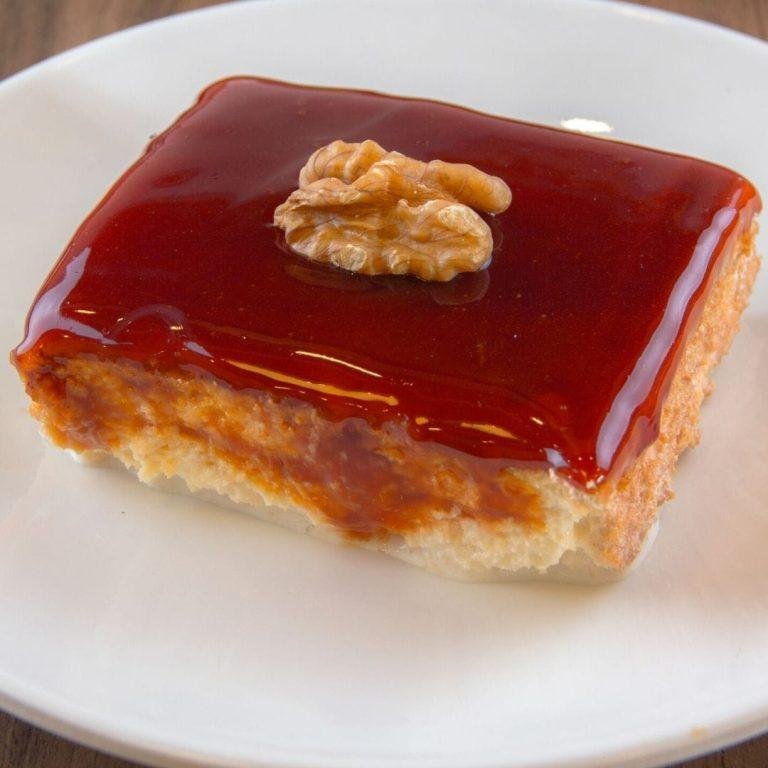 Trileçe Tarifi: 35 Dakikada Hazır, Püf Noktalarıyla Pratik Balkan Lezzeti!