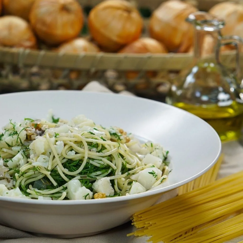 Karnabaharlı Makarna Tarifi & Karnabaharlı Makarna Yapılışı