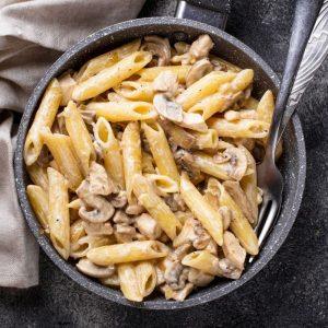 Penne Kremalı Mantarlı Makarna Tarifi