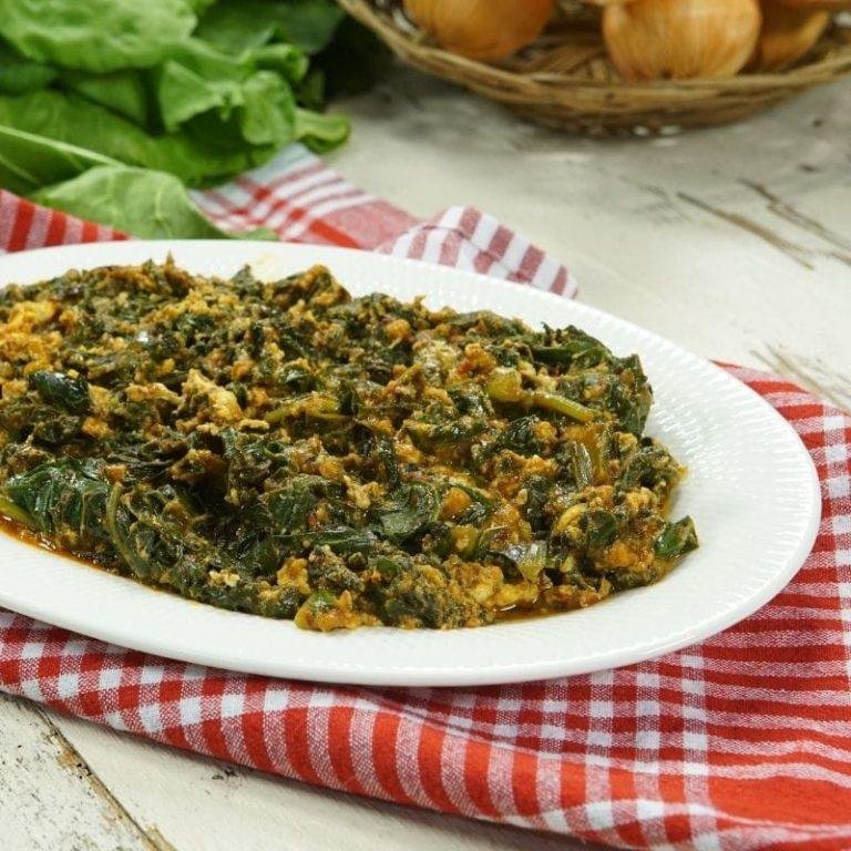 Yumurtalı Pazı Kavurması Tarifi & Yumurtalı Pazı Kavurması Nasıl Yapılır?