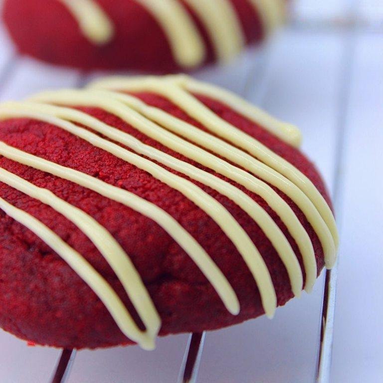 Red Velvet Kurabiye Tarifi