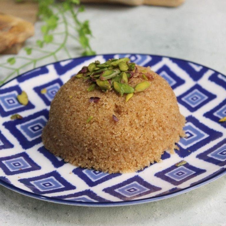 İrmik Helvası Tarifi & İrmik Helvası Nasıl Yapılır?