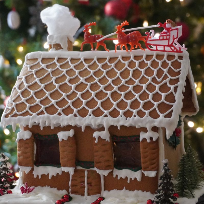 Gingerbread House Tarifi - Tarçınlı Yeni Yıl Evi - Kurabiye Ev Yapımı - Püf Noktaları