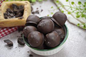 Çikolatalı Muzlu Kek Tarifi: Yumuşacık Nefis Çikolatalı Nohut Topları Tarifi: Bitter Kaplı Vegan