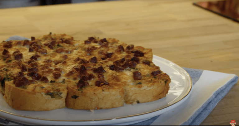 Kahvaltılık Ekmek Tarifi: Püf Noktalarıyla 15 Dakikada Hazır, Pratik