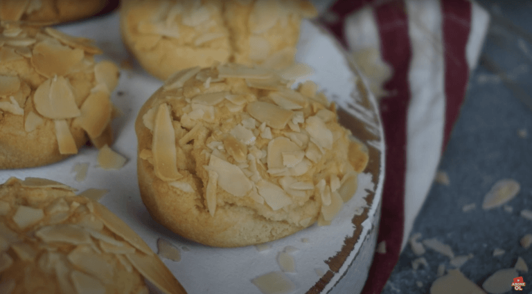 Bademli Tereyağlı Kurabiye Tarifi – Kolay ve Nefis!