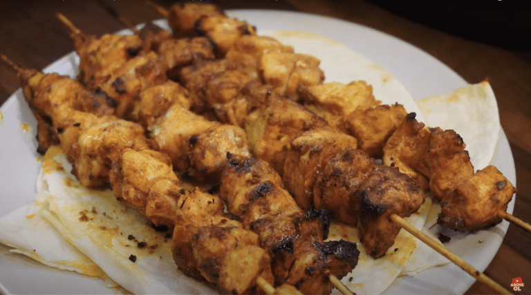 Elektrikli Izgarada Mangal Lezzetinde Tavuk Şiş Tarifi!