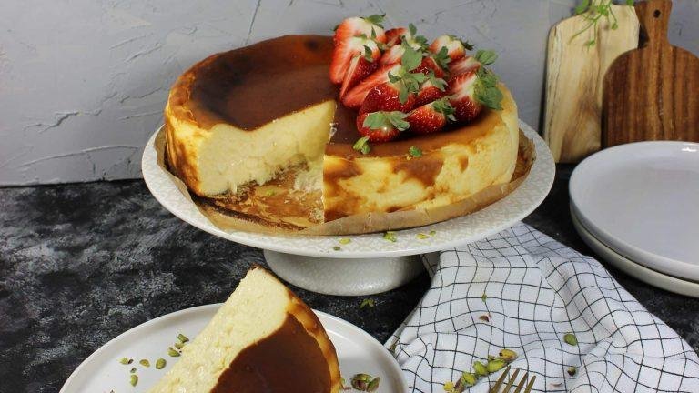 San Sebastian Cheesecake Tarifi: 30 Dakikada Hazır, Pratik ve Lezzet Dolu
