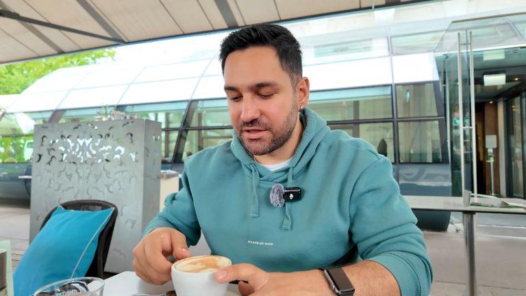 Café Landtmann: Tarihî Atmosferde Şinitzel ve Mozart Tatlısı Deneyimi
