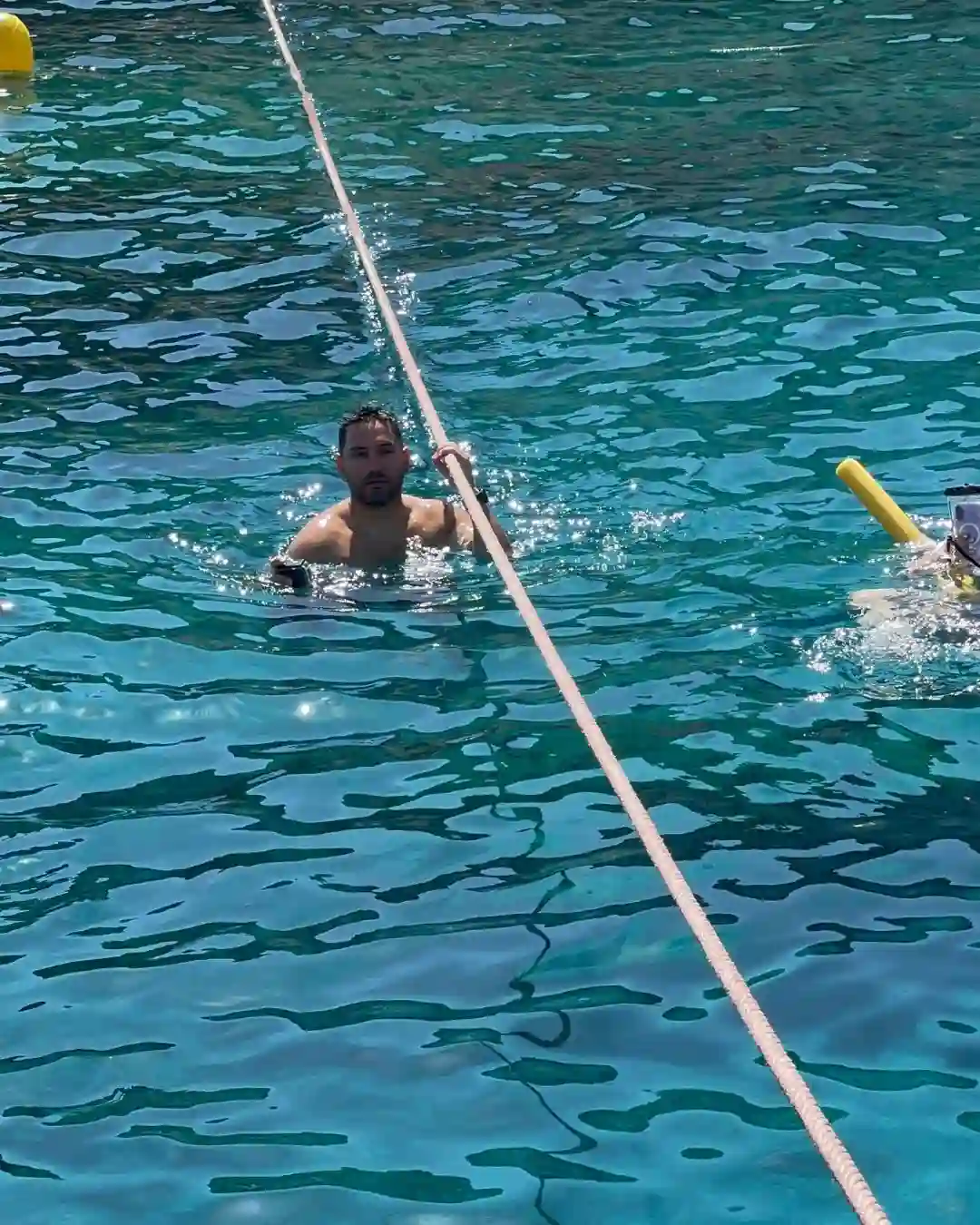 Paxos & Antipaxos VLOG ve Gezi Rehberi Paxos'un şirin limanında demirlemiş tekneler