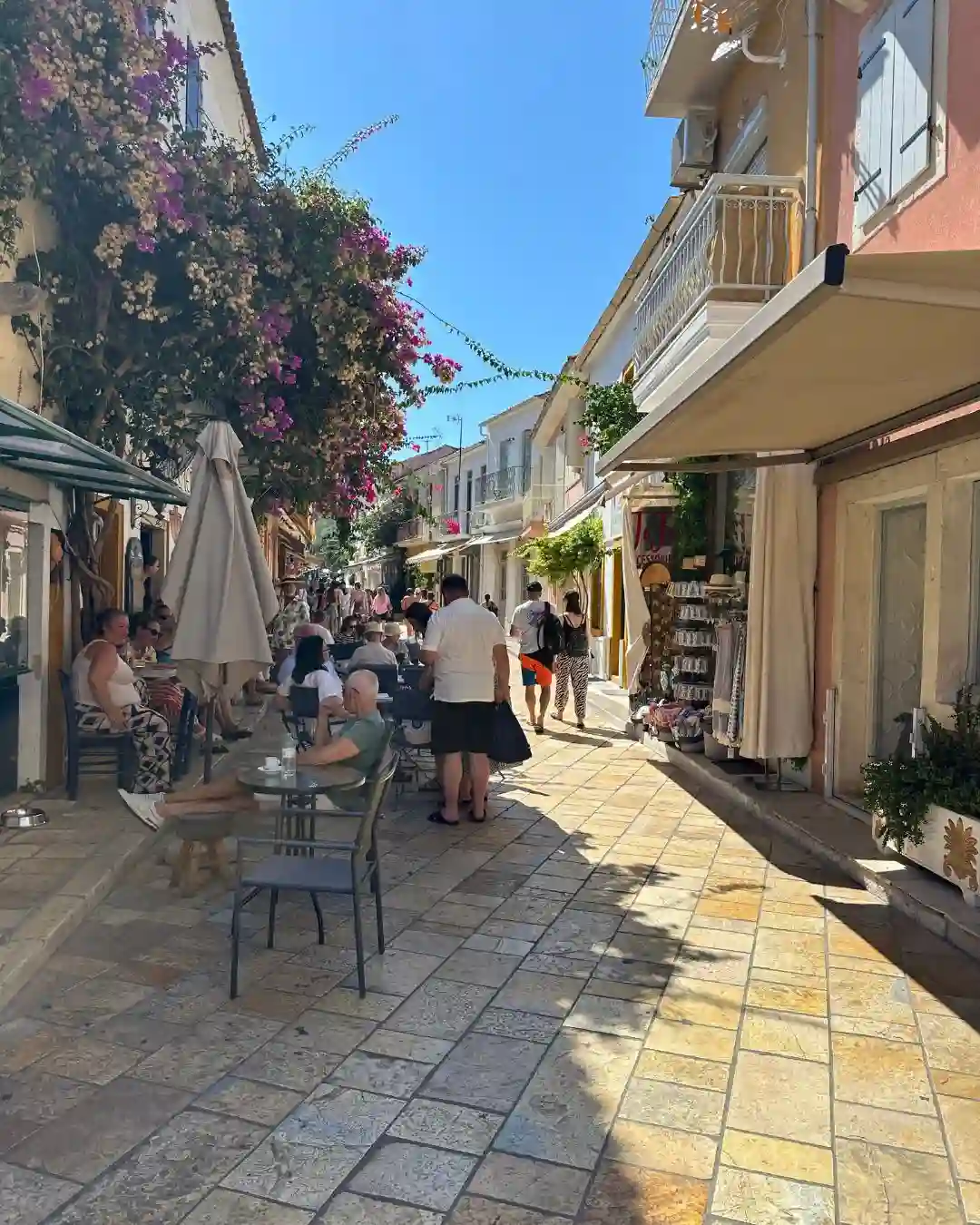 Paxos & Antipaxos VLOG ve Gezi Rehberi Paxos'un berrak sularında yüzme keyfi
