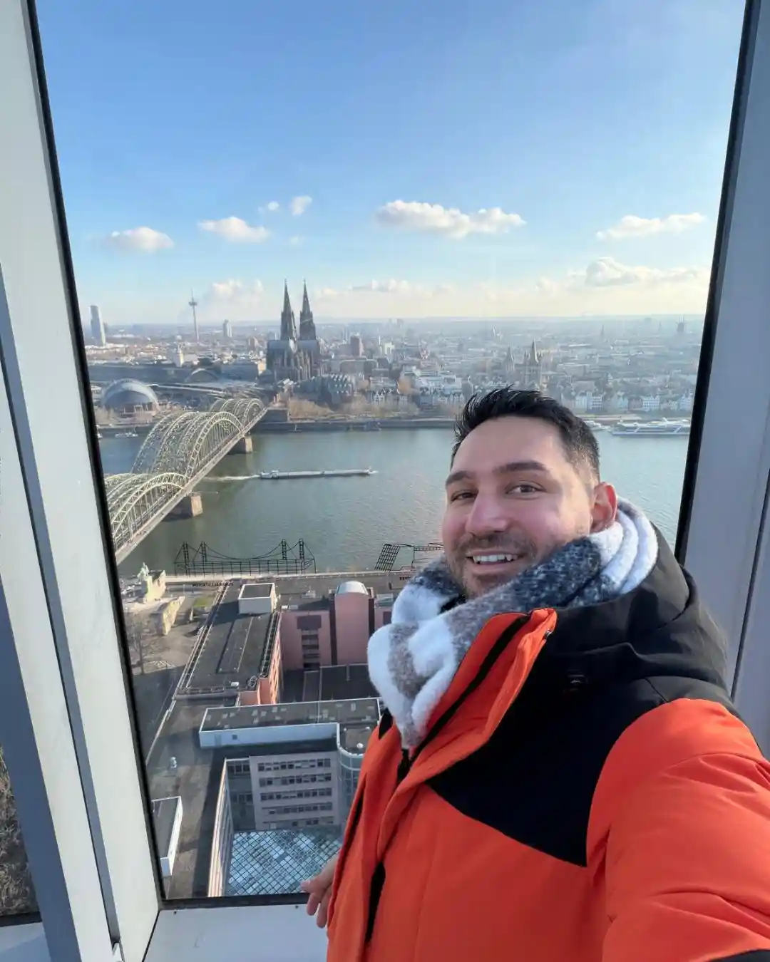 Köln VLOG, Noel Pazarları ve Gezi Rehberi Köln Katedrali Detaylı Görünüm