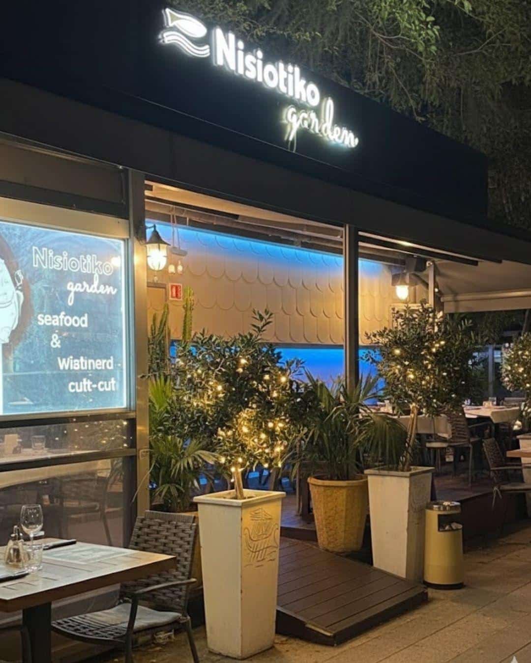 Dedeağaç Lezzet Durakları: En İyi Restoranlar ve Ne Yenir? Nisiotiko (Νησιώτικο)