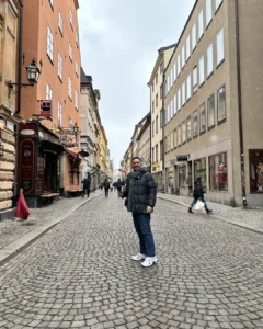 Stockholm Gamla Stan taş sokakları ve tarihi şehir atmosferi