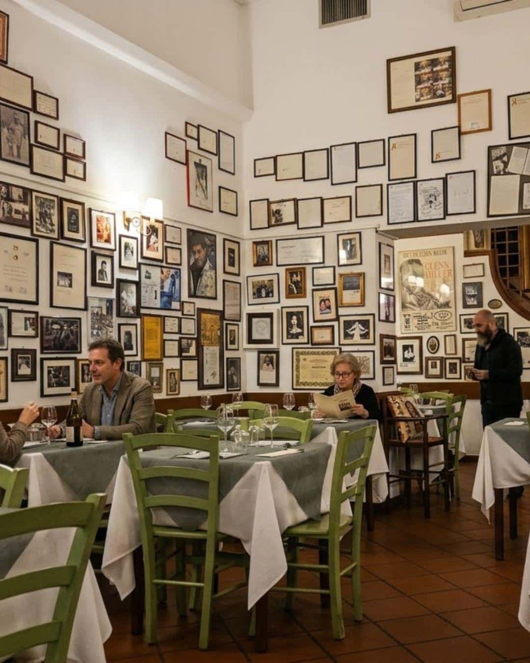 Bolonya (Bologna) Lezzet Durakları: Yeme İçme Rehberi ve En İyi Restoranlar Trattoria Anna Maria Bologna: Tagliatelle al Ragù Referansı
