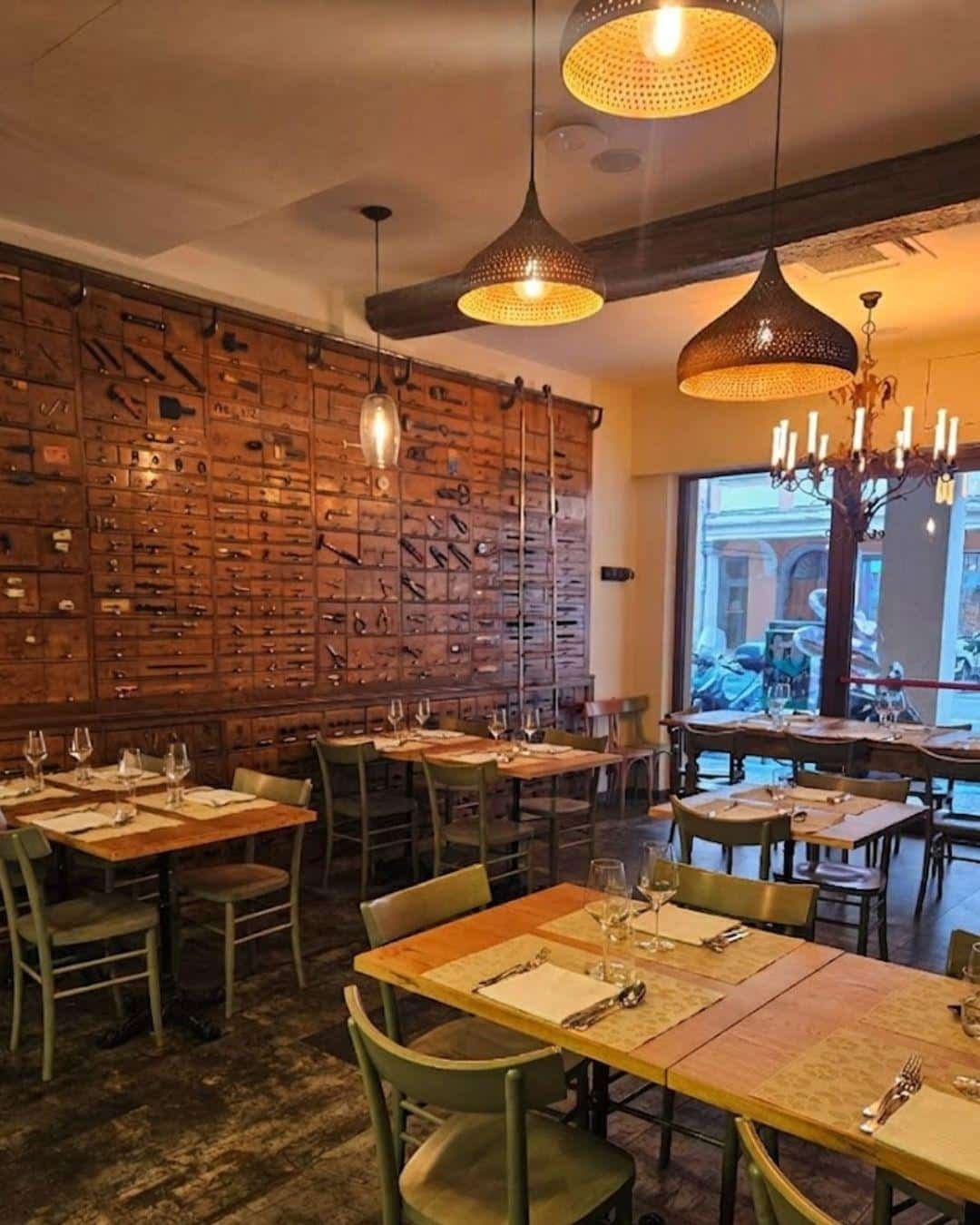 Bolonya (Bologna) Lezzet Durakları: Yeme İçme Rehberi ve En İyi Restoranlar Trattoria da Me Bologna: Lasagne Verde alla Bolognese - Şehrin En İyi Yeşil Lazanya Adresi