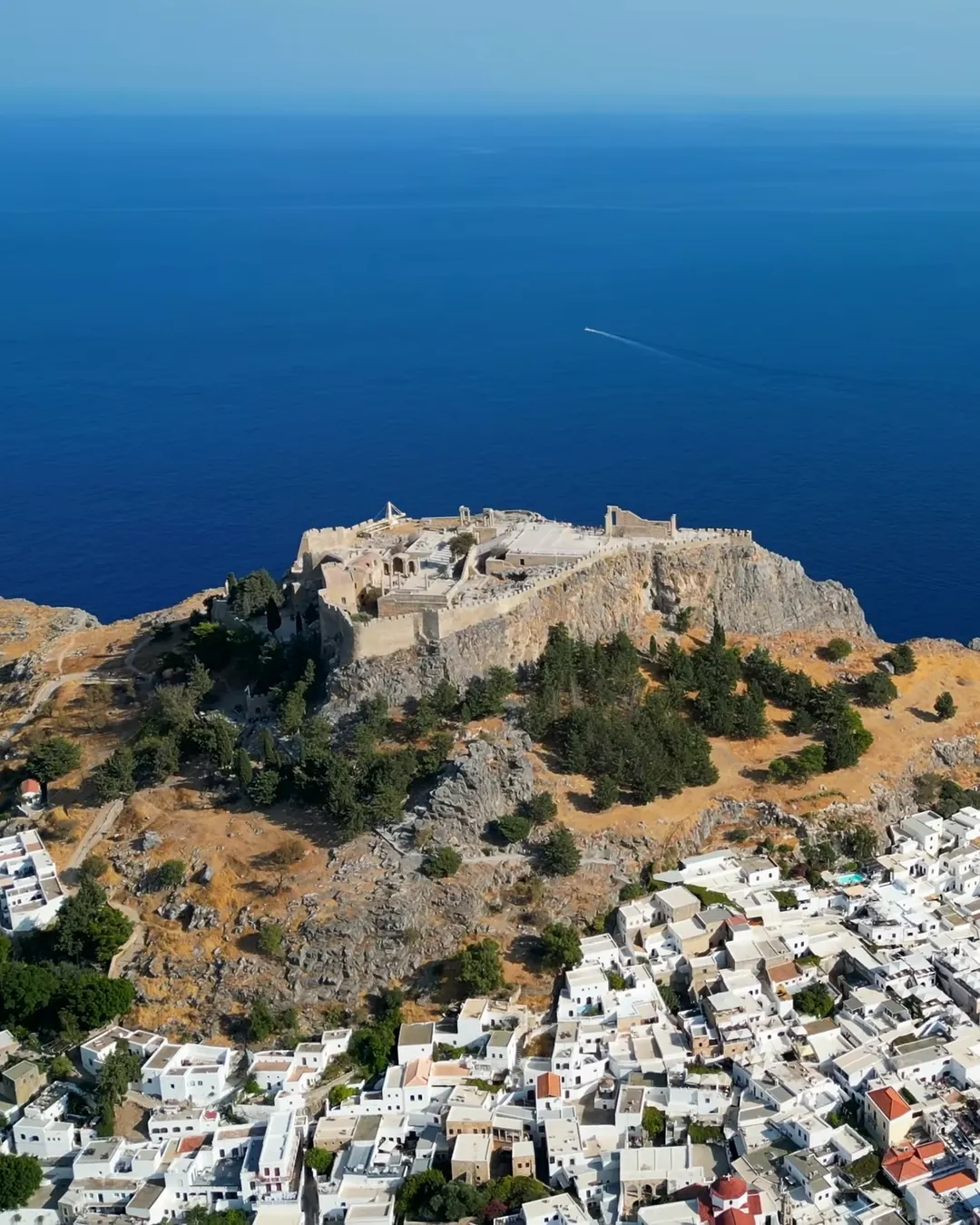 Lindos ve Pefkos: Romantik Tatil ve Akropol Manzarası (Merkeze 50 km)