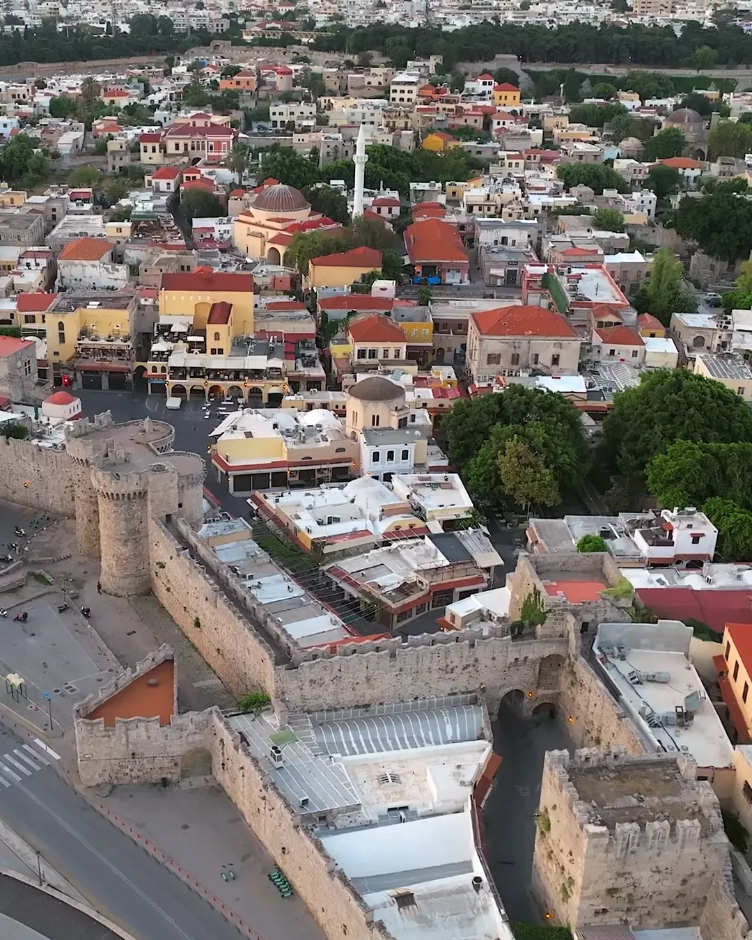Old Town (Medieval City): Tarih ve Atmosfer İçin 1 Numara
