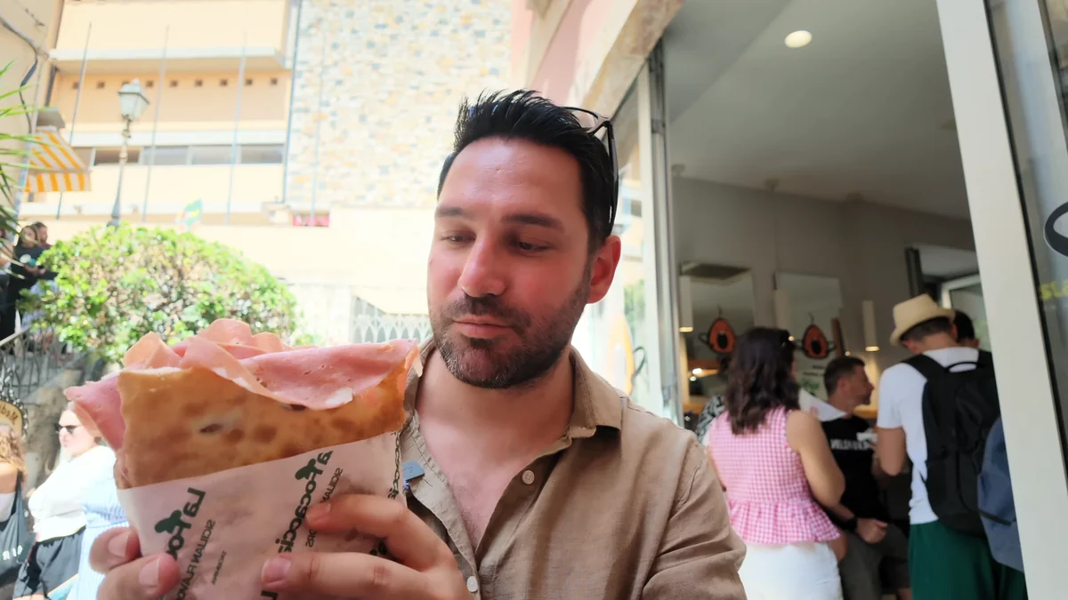 La Focaccia Taormina'dan mortadellalı focaccia