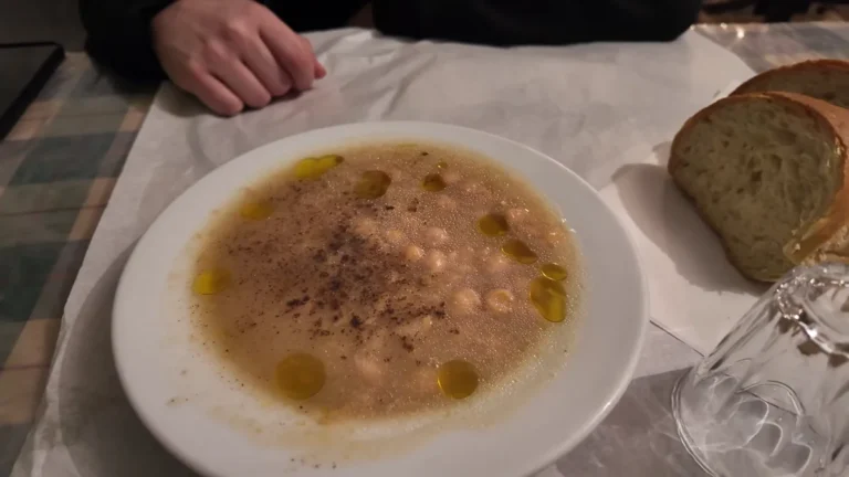 Diporto: A Cellar Taverna With No Menu