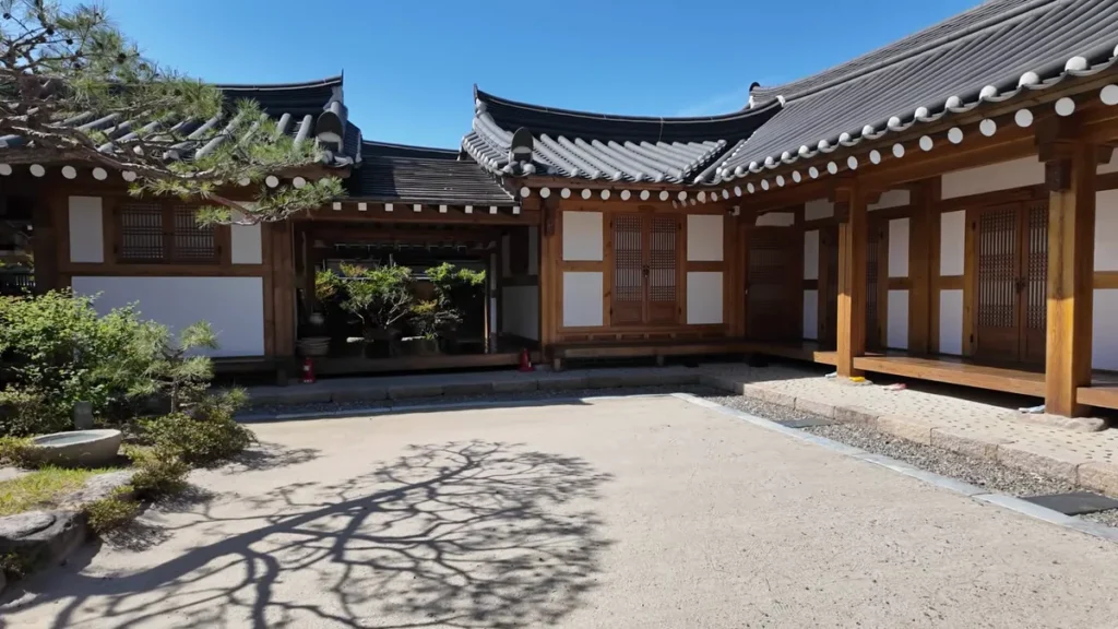 Gyeongju'da kaldığımız hanok evin odası