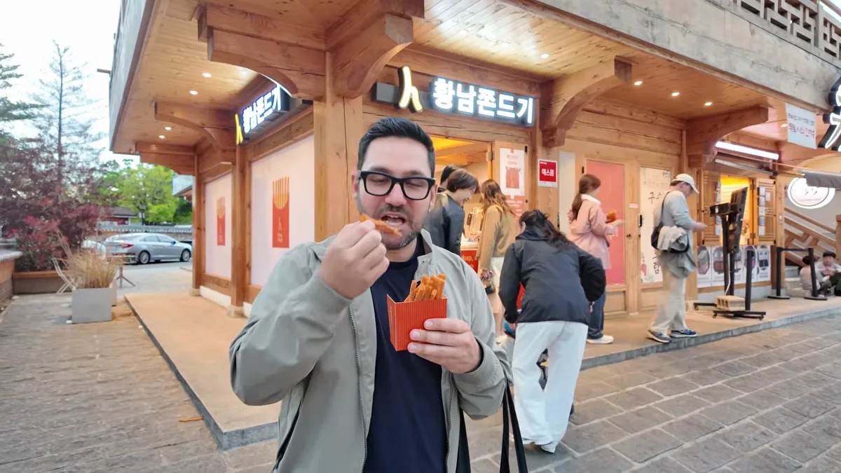 Hwangnam Jjondeugi sokak atıştırmalığı