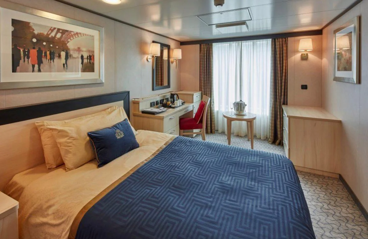 Queen Victoria Gemi Turu 2026: Cunard ile Akdeniz'de 7 Gece, Gemide Neler Var Cruise gemisi odaları: Queen Victoria dış kabin, pencere ve çift kişilik yatak