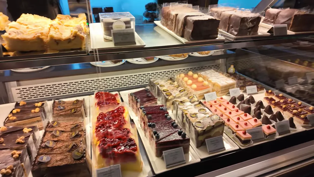 Strudel, roll cakes and small pastries in the Café Landtmann display