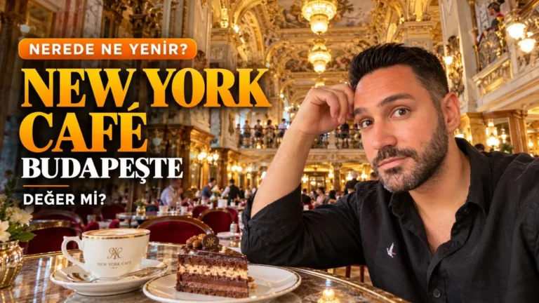 New York Café Budapeşte: altın varaklı salonda kahve ve pasta masası, Halil masada