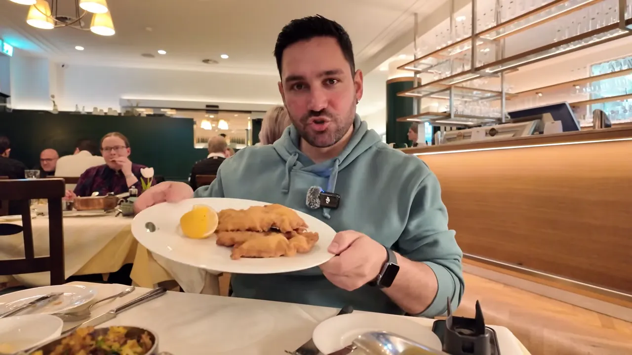 Wiener Schnitzel served with lemon at Plachutta Wollzeile