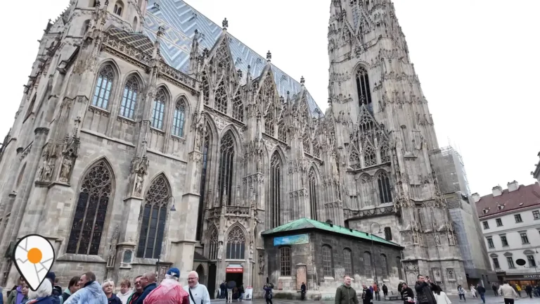 Stephansdom katedrali ve kulesi, Stephansplatz, Viyana
